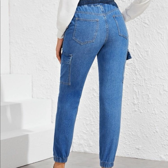 High Rise Jeans - Picture 4 of 4